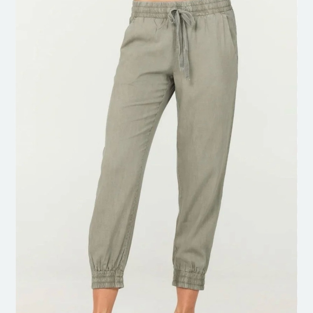 Bella Dahl Sage Green Jogger Pants